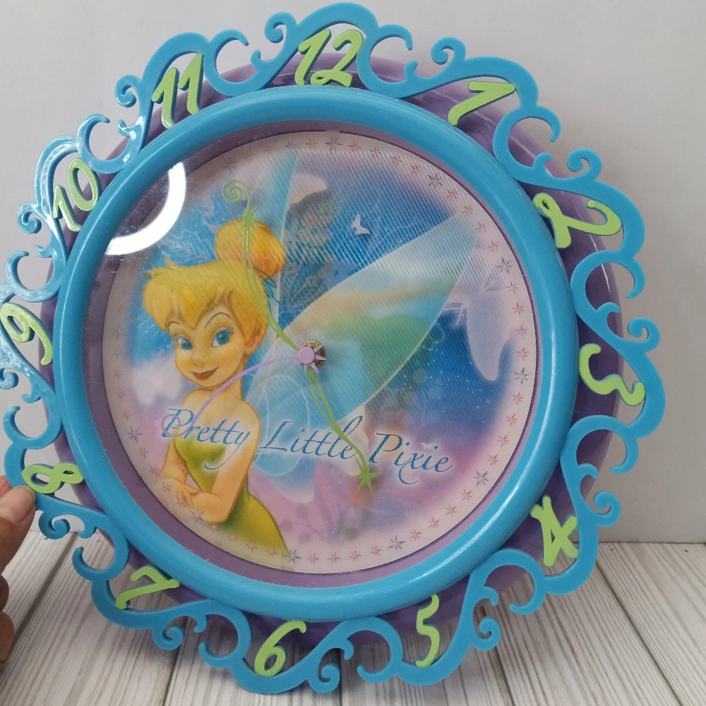 Disney Tinker Bell Fairy Hologram Wall Clock